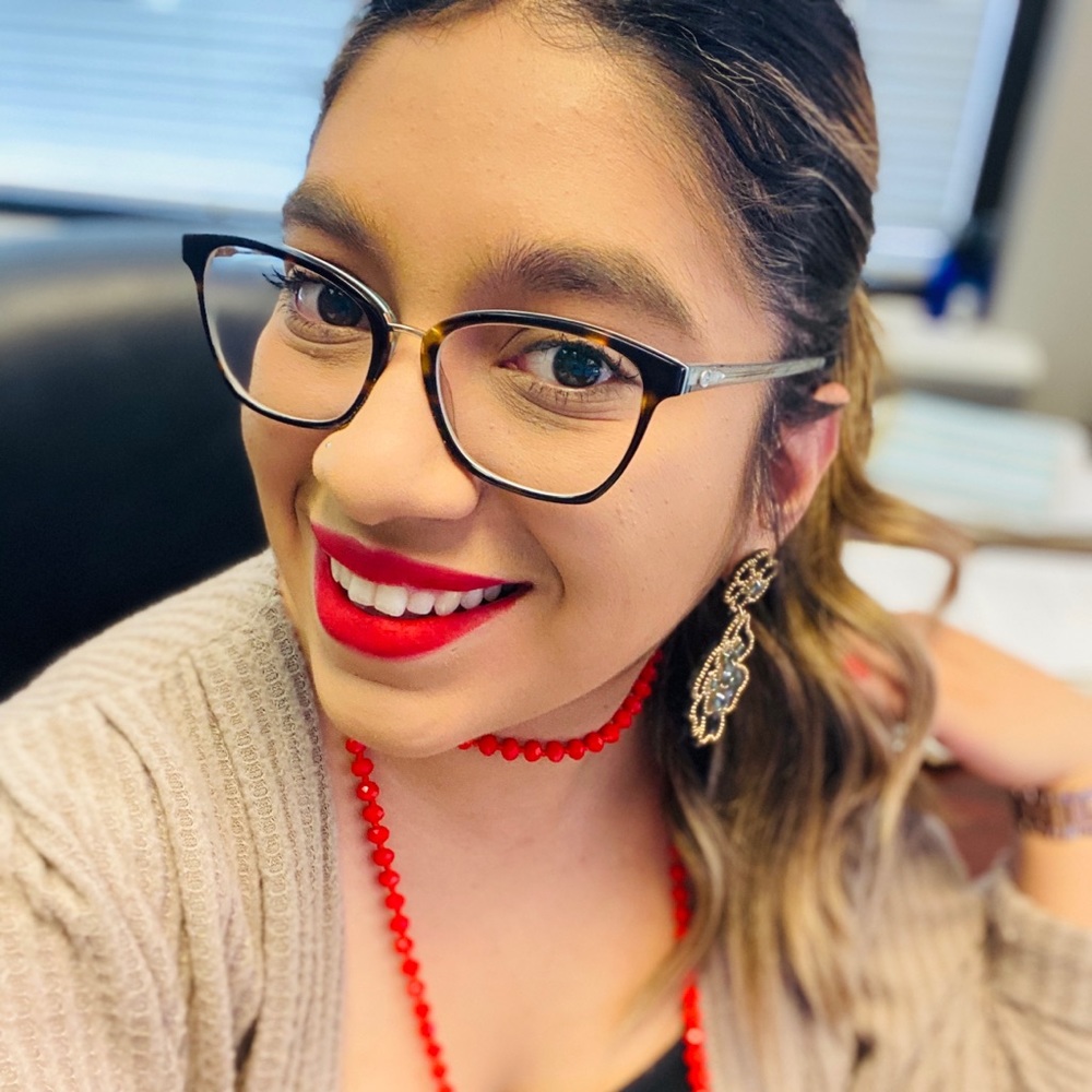 Meet your Posher, Ashli